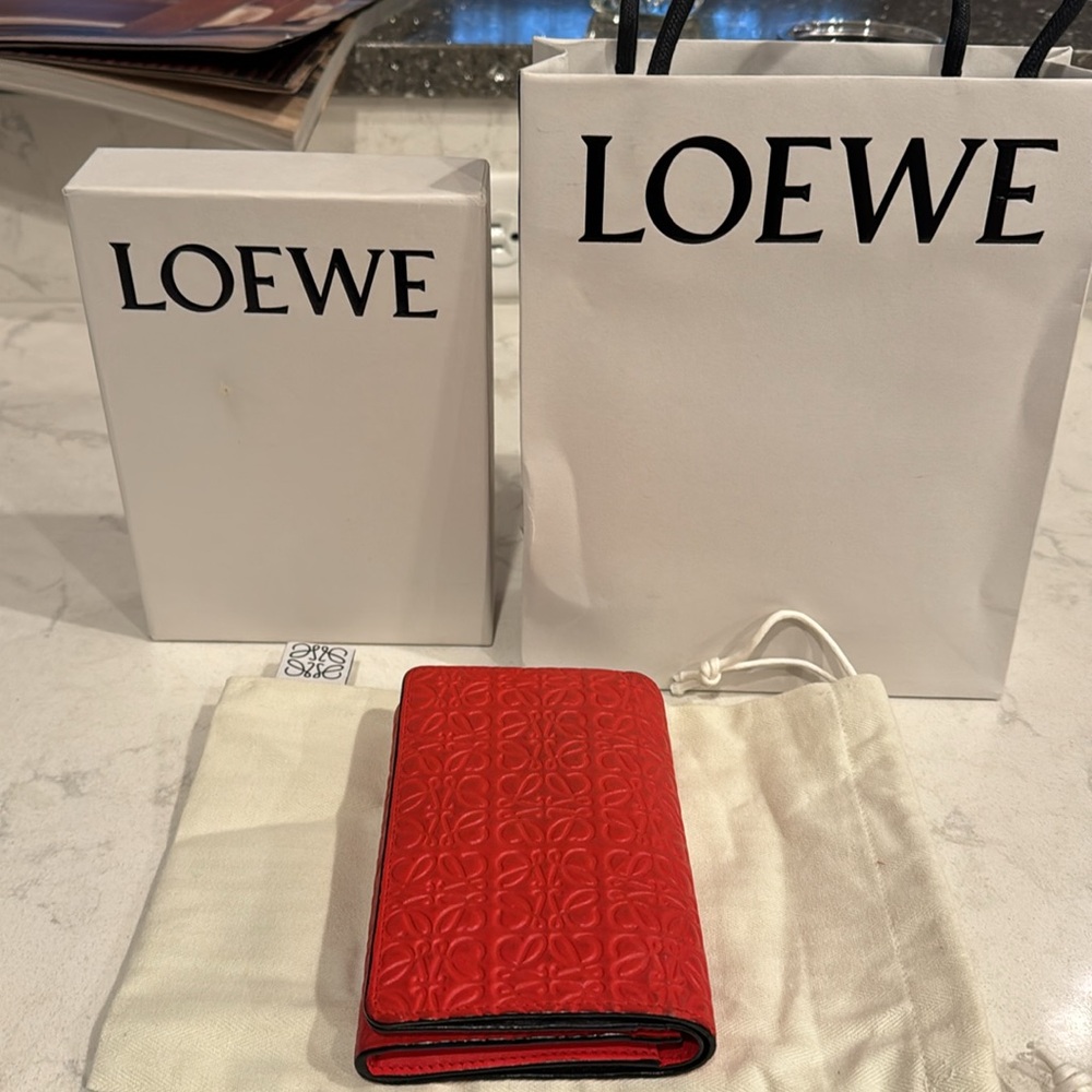 Loewe wallet. - Picture 4 of 4